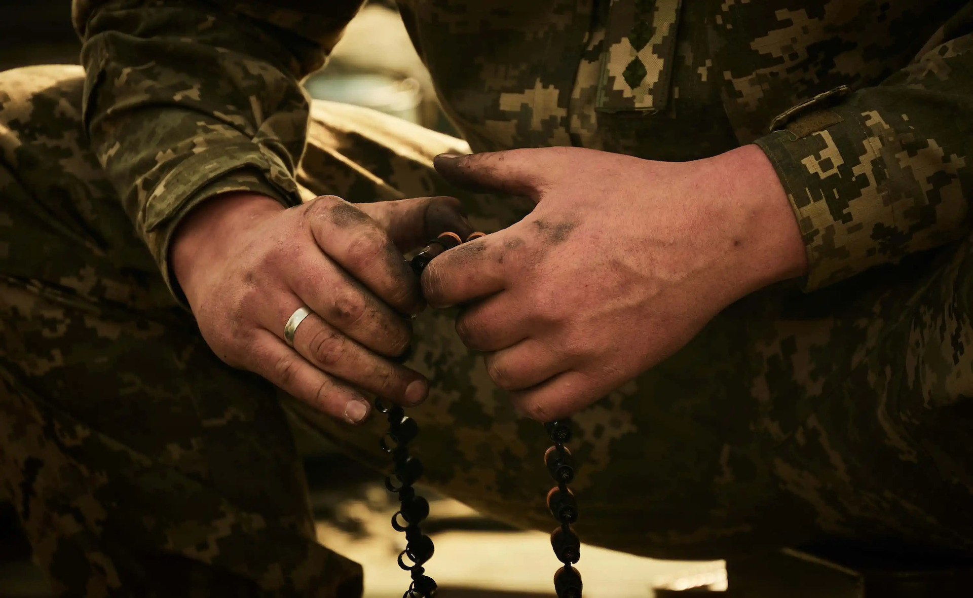 Міноборони затвердило емблеми на комір для Служби військового капеланства ЗСУ-Фото 1