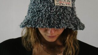 «Шлях змін»: нова колекція апсайкл бренду капелюхів Kazvan-320x180