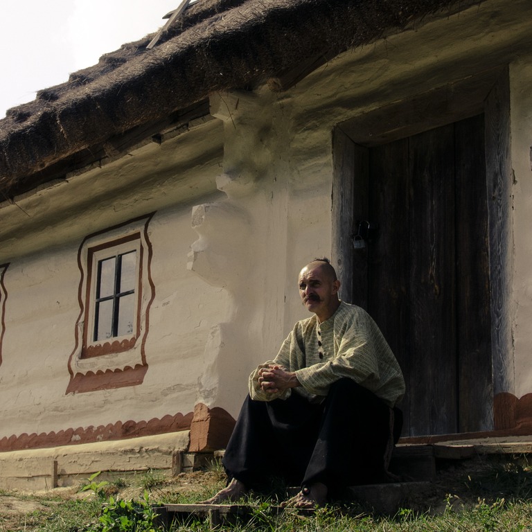 Чоловік говорить: етно-співак KOZAK SIROMAHA-Фото 2