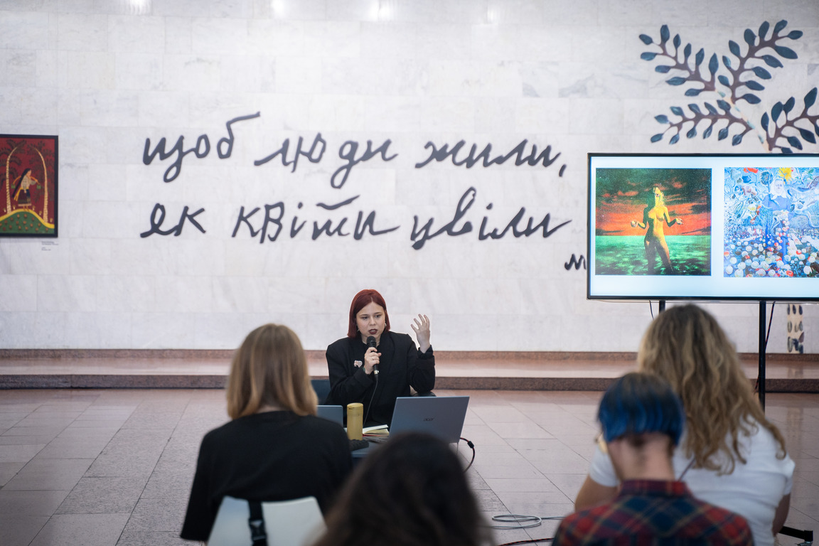 Small Talk: Оксана Семенік, історикиня мистецтва та дослідниця, про повернення української ідентичності митцям Куїнджі та Рєпін, та танцівницям Дега-Фото 4