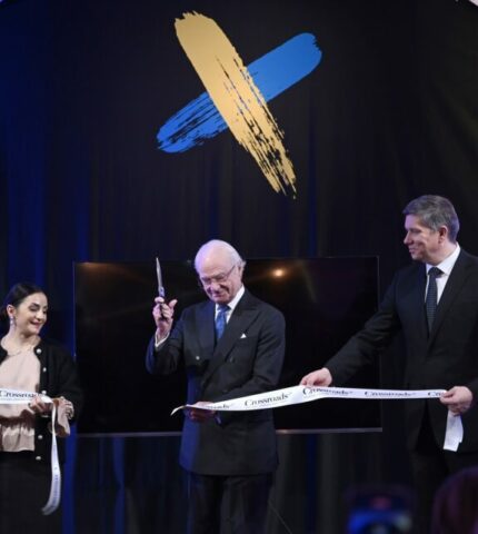 Король Швеції Карл XVI Густав відкрив виставку "Перехрестя: 1000 років спільної історії Швеції та України"