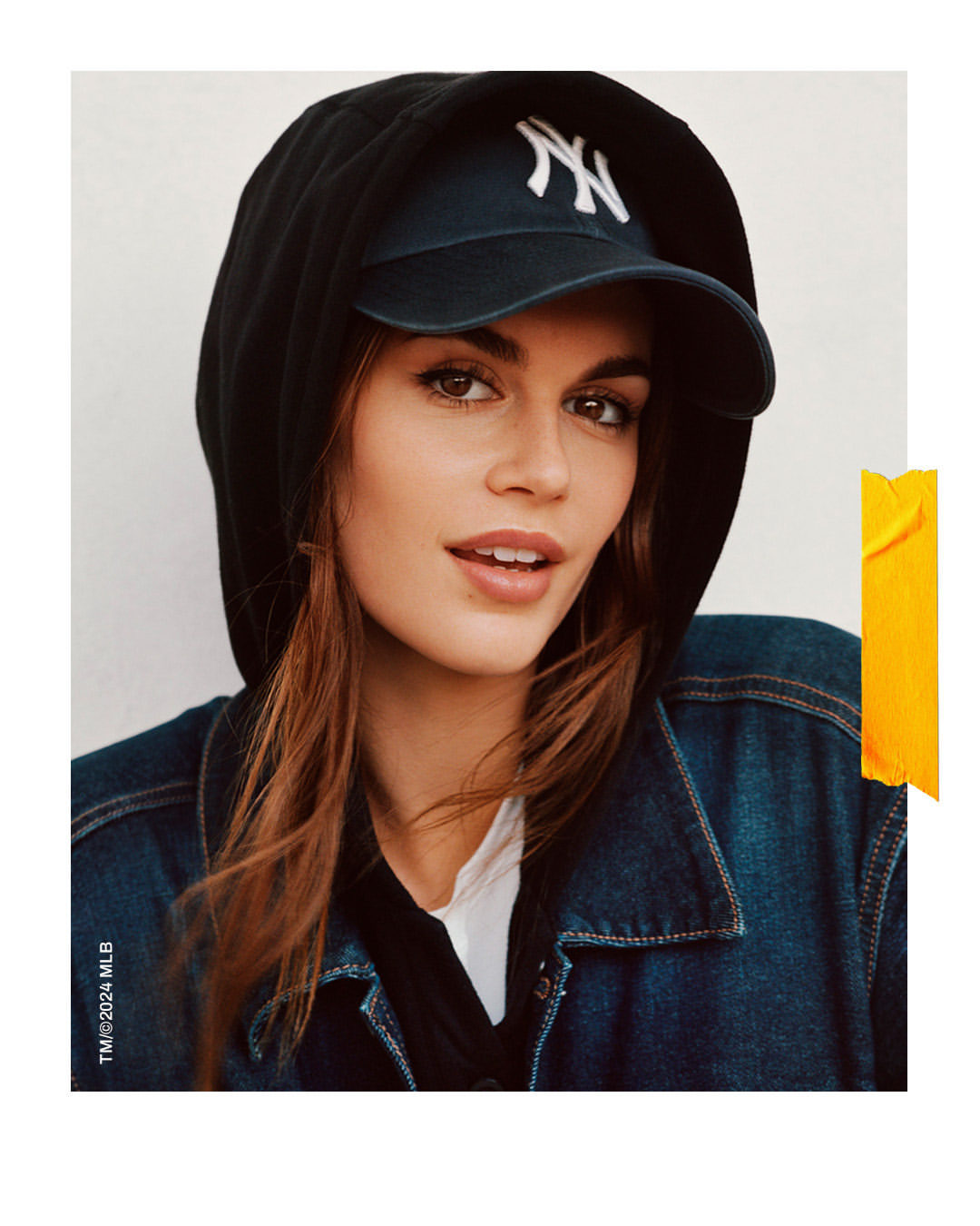 Кайя Гербер - нове обличчя марки DKNY