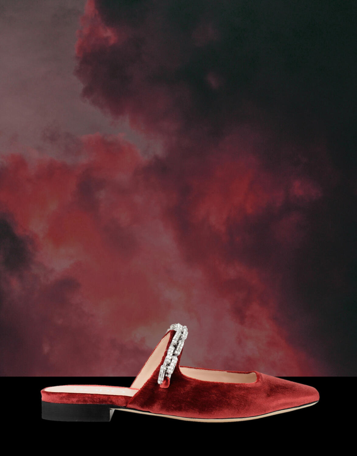 Гід наймоднішим взуттям сезону осінь-зима 2024-2025: дух ескапізму, анімалістичний принт і музика Емі Вайнхаус европейських тижнів моди -Фото 41