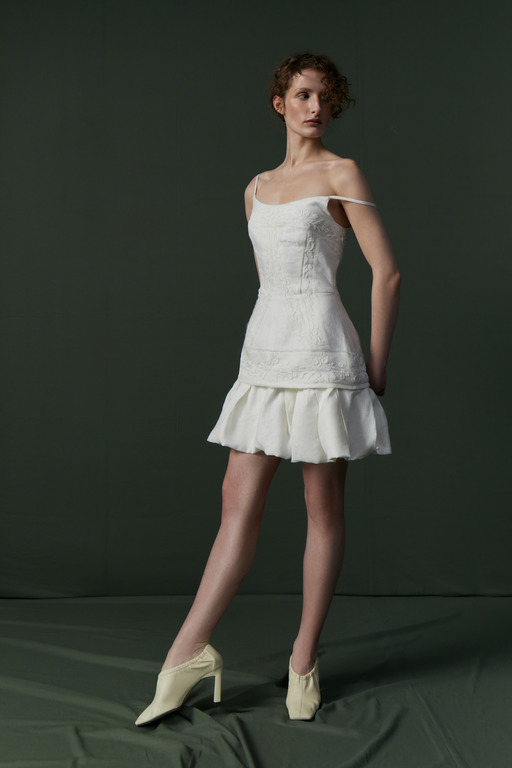GAPTUVALNYA біла сукня