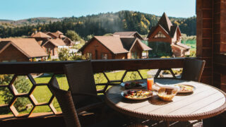 TAOR Karpaty Resort & Spa – новий рівень відпочинку в Карпатах: що пропонує сучасний курорт у серці гір-320x180