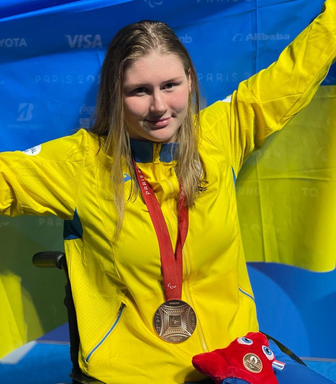 Плавчиня Анна Гонтар друга медаль України Паралімпіада-2024