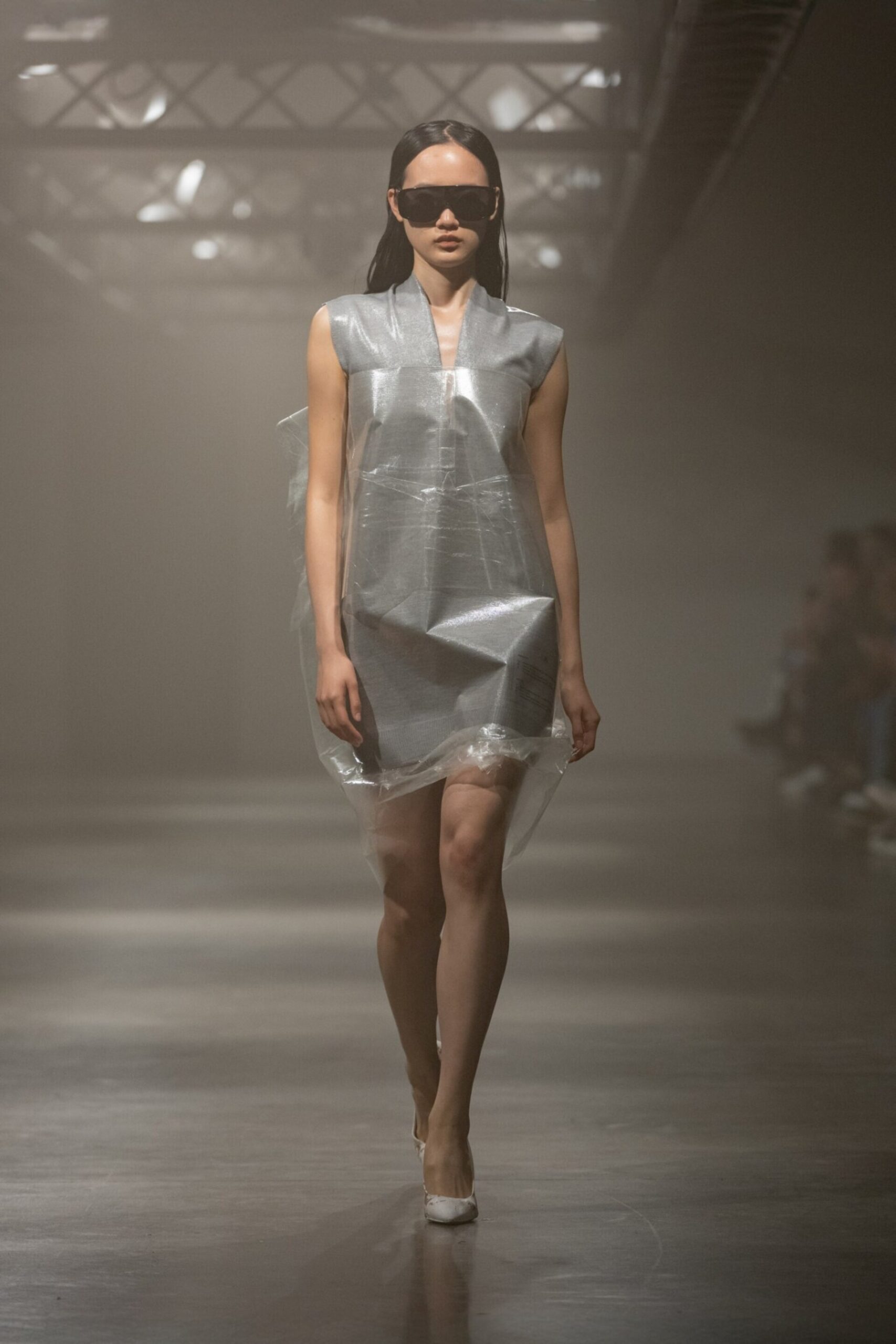 Нове бачення Y2K-естетики у колекції MM6 Maison Margiela весна-літо 2025