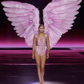 Victoria’s Secret Fashion Show 2024 як пройшов показ