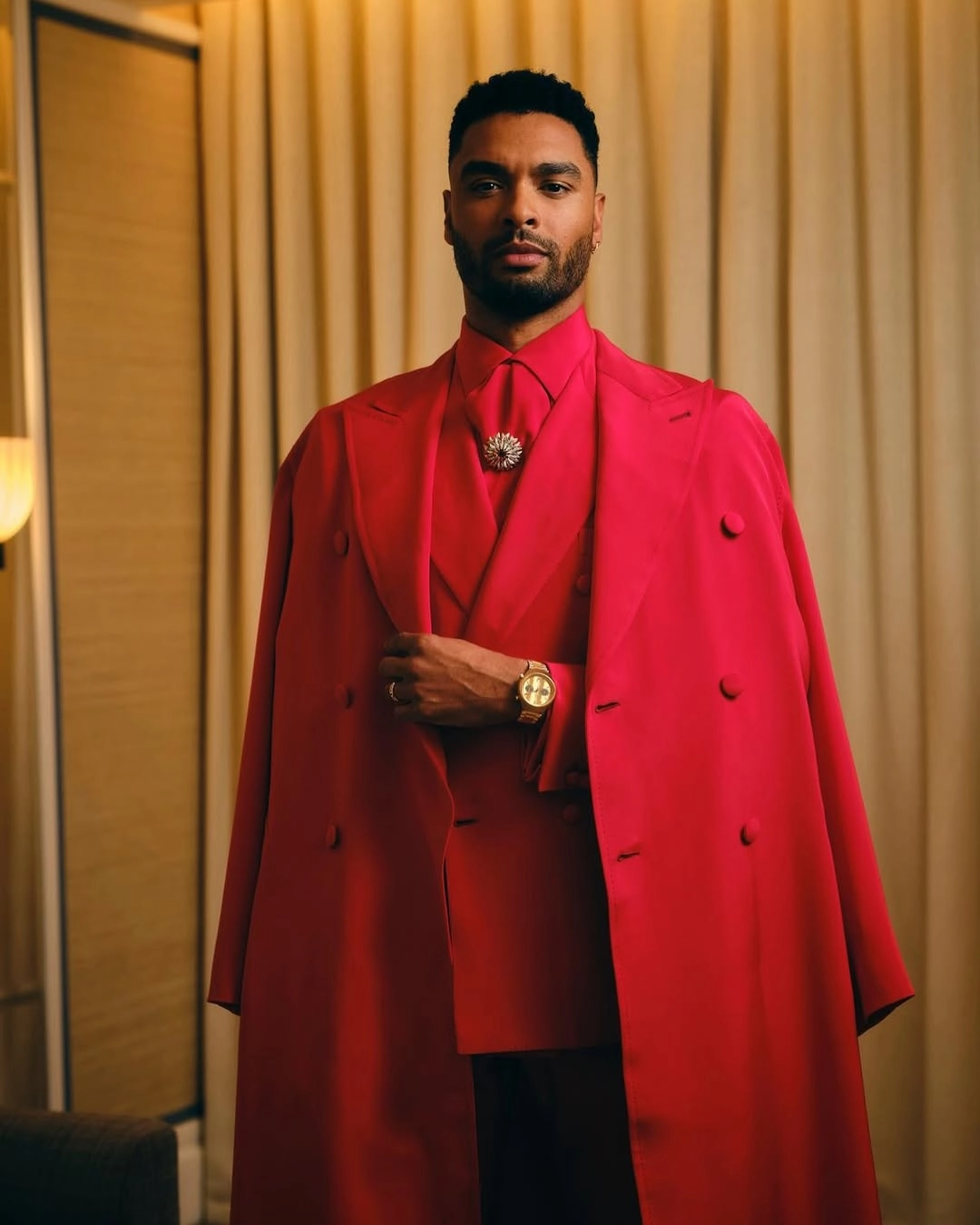 Regé-Jean Page Brioni