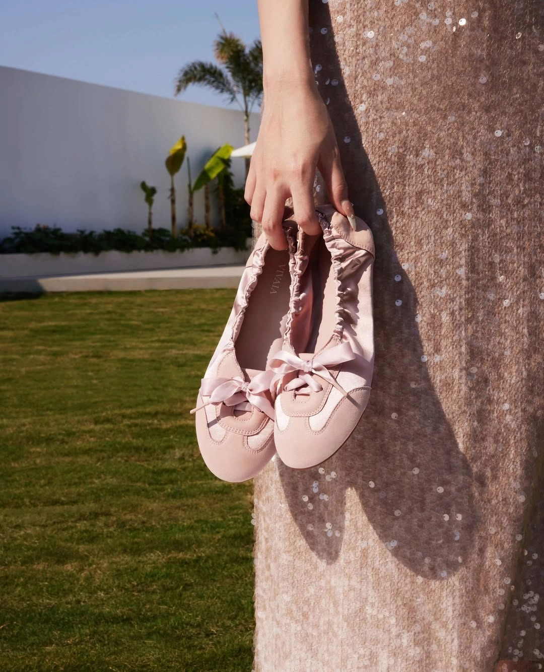 Ballet sneakers рожевого кольору