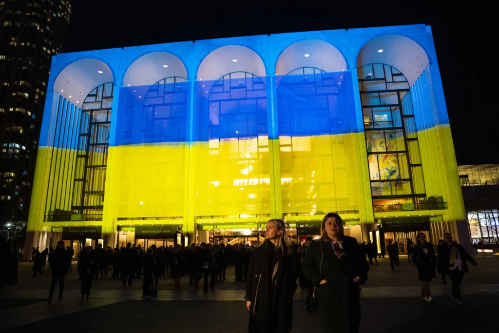Мати Херсона Метрополітен-опера 