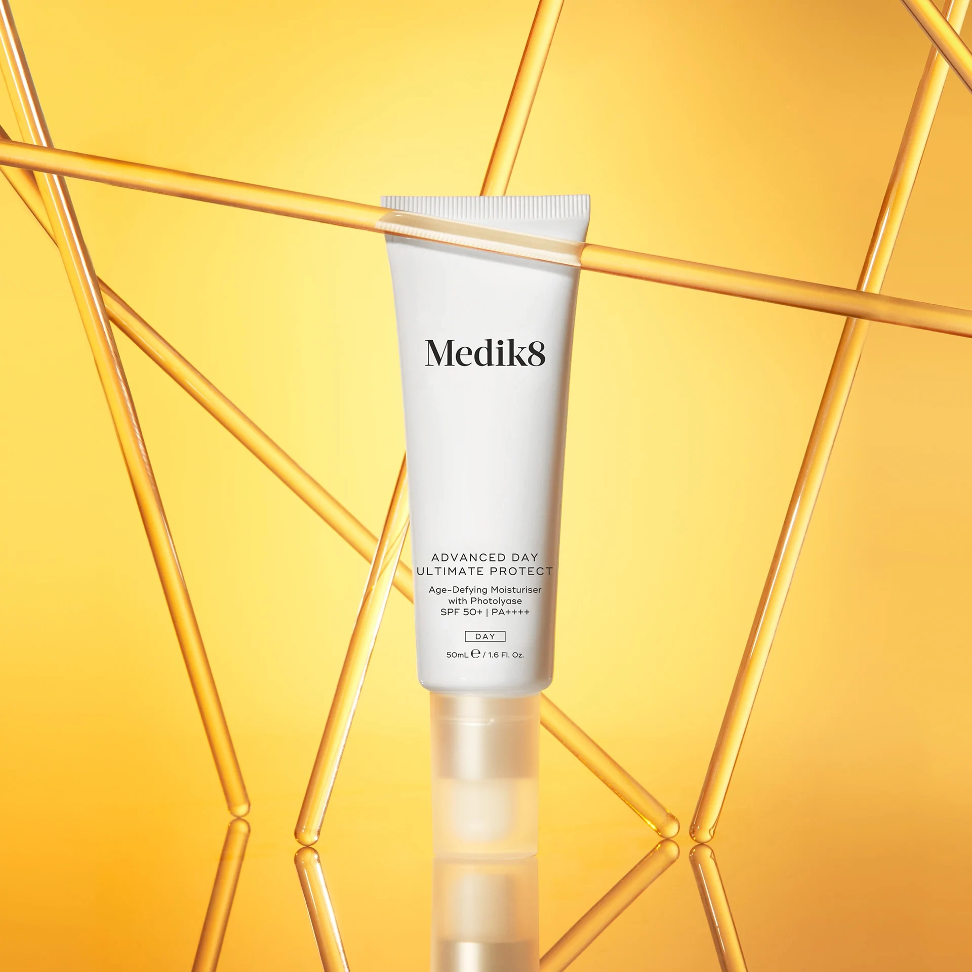 Medik8 Advanced Day Ultimate Protect SPF 50+ і PA++++ 
