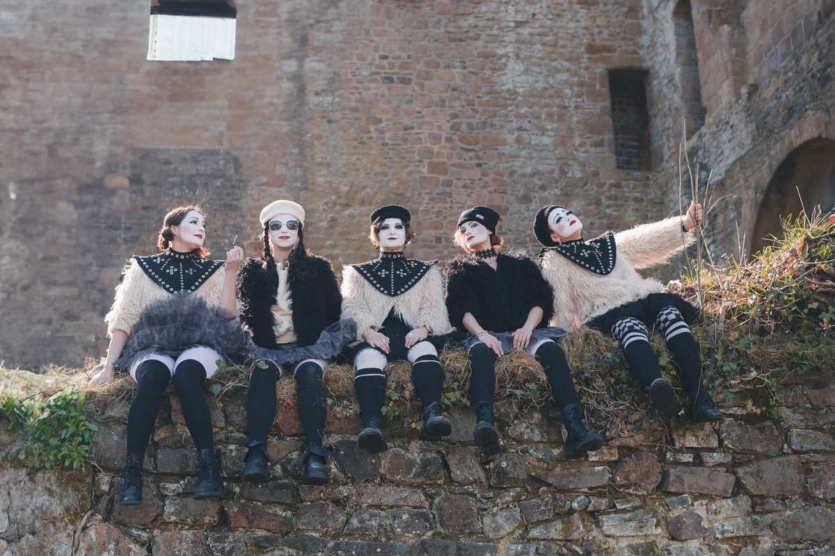 інтерв'ю Dakh Daughters