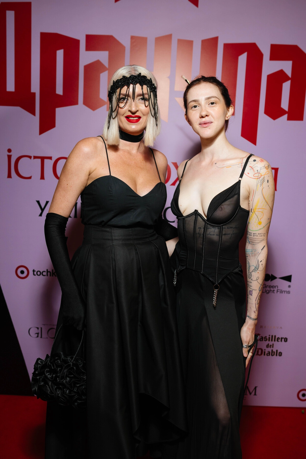 У Києві відбулася прем'єра романтичної стрічки з елементами готики «Граф Дракула. Історія кохання»