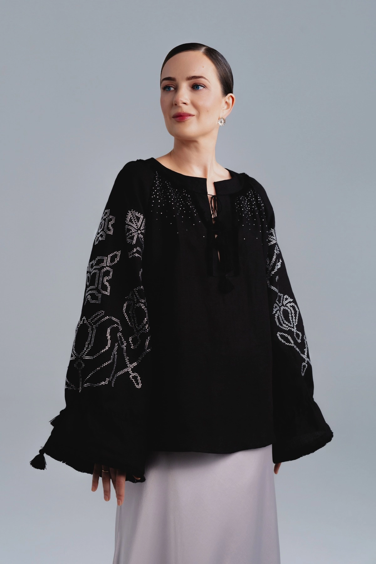 чорна вишиванка