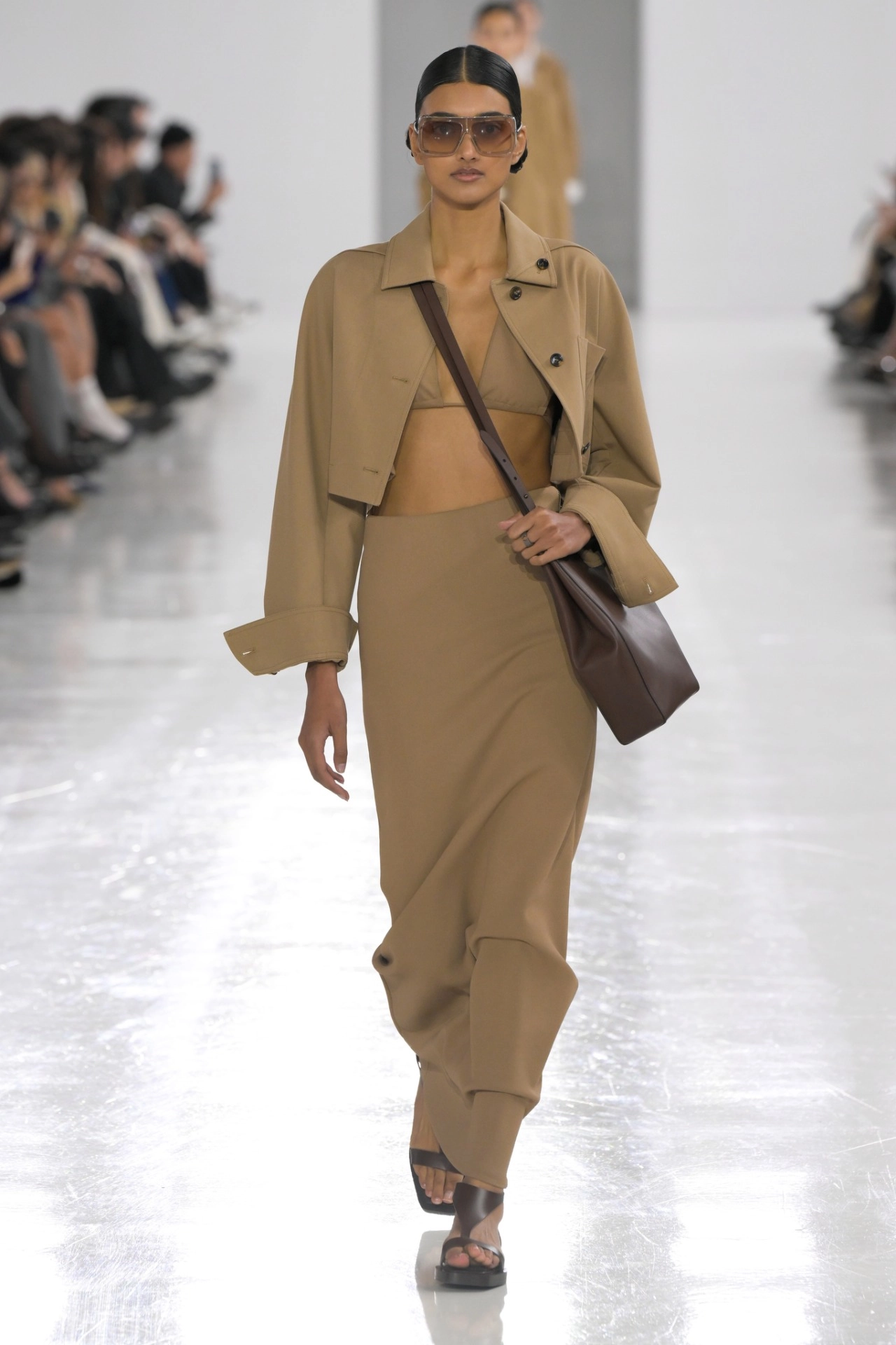 костюм жіночий