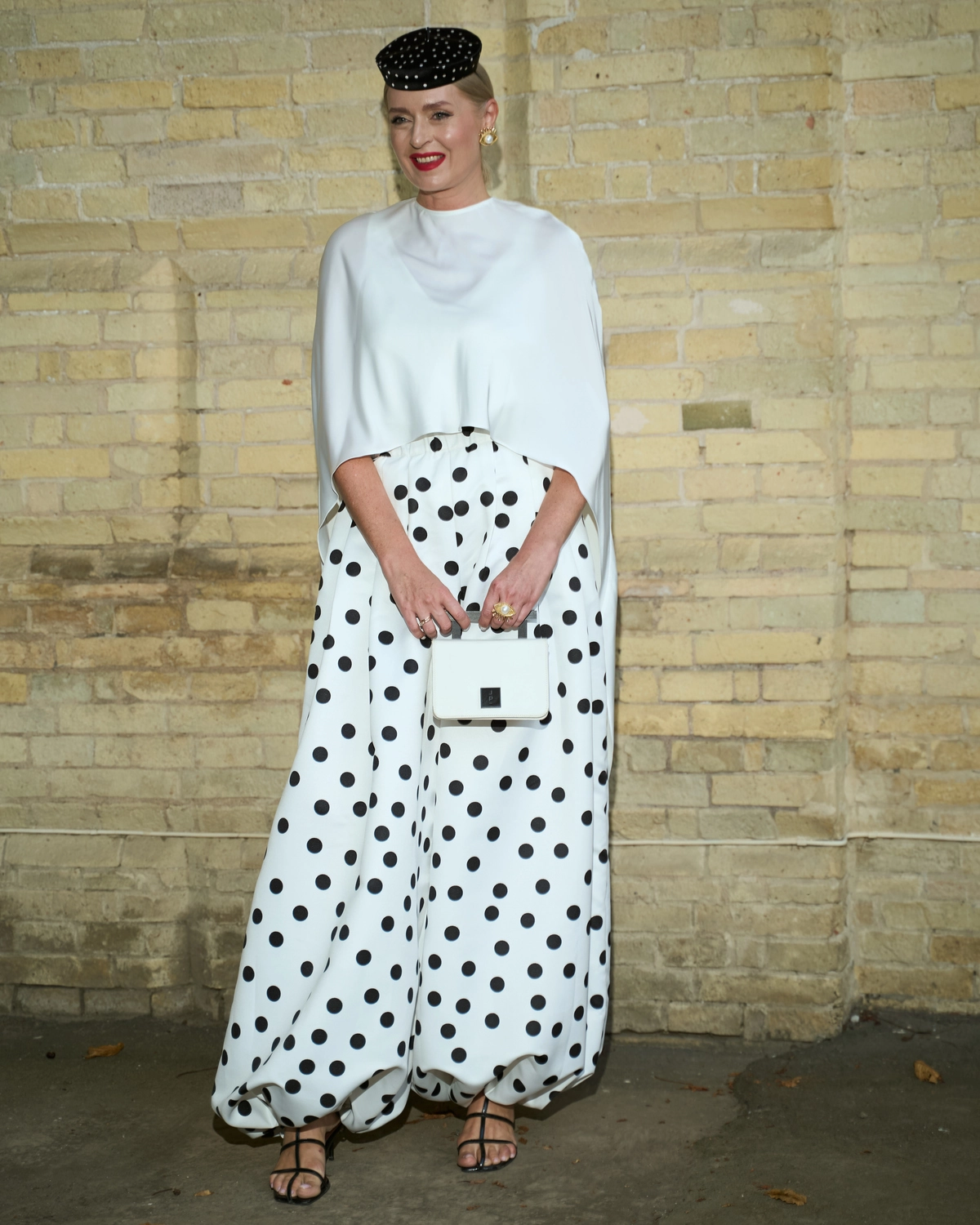 ЯСКРАВІ ОБРАЗИ ГОСТЕЙ ДРУГОГО ДНЯ UKRAINIAN FASHION WEEK SS26