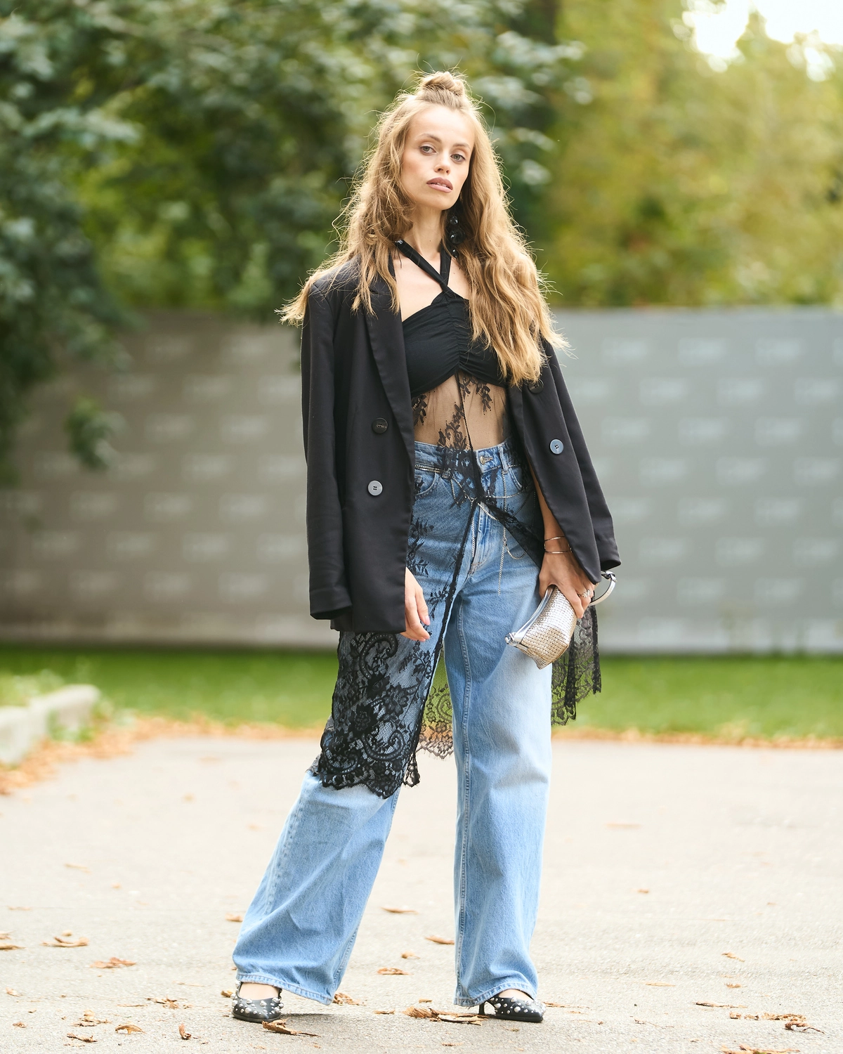 Streetstyle: стильні гості четвертого дня Ukrainian Fashion Week SS26