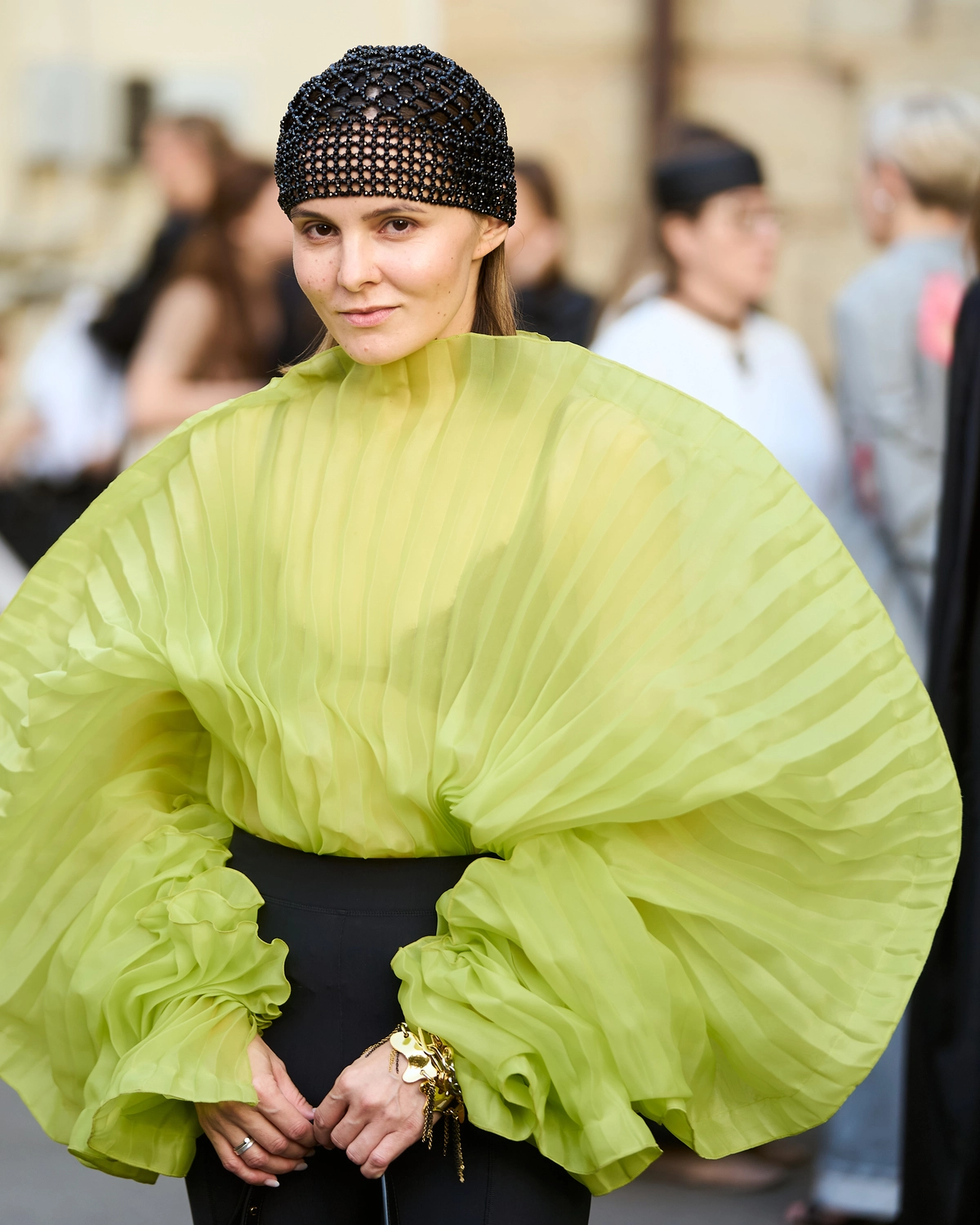 Streetstyle: стильні гості четвертого дня Ukrainian Fashion Week SS26