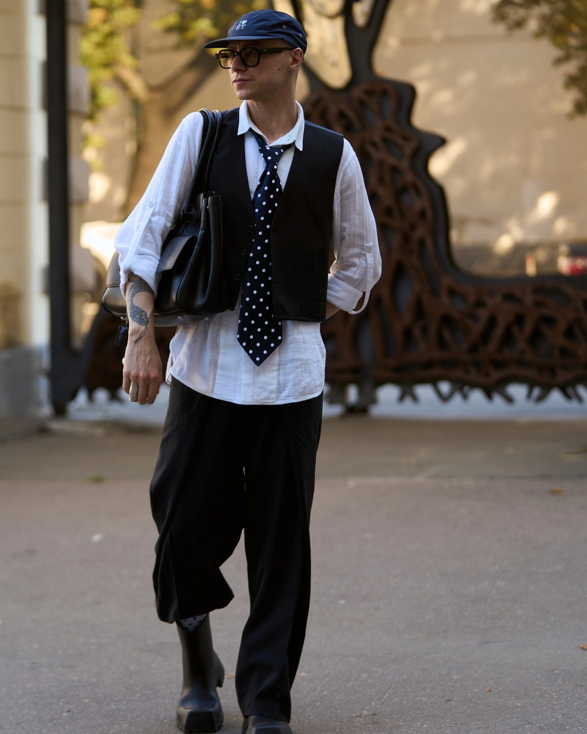 ЯСКРАВІ ОБРАЗИ ГОСТЕЙ ДРУГОГО ДНЯ UKRAINIAN FASHION WEEK SS26