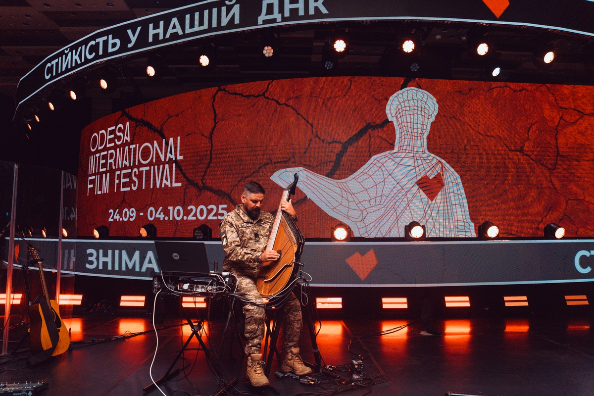 бандурист и экспериментатор Иван Ткаленко