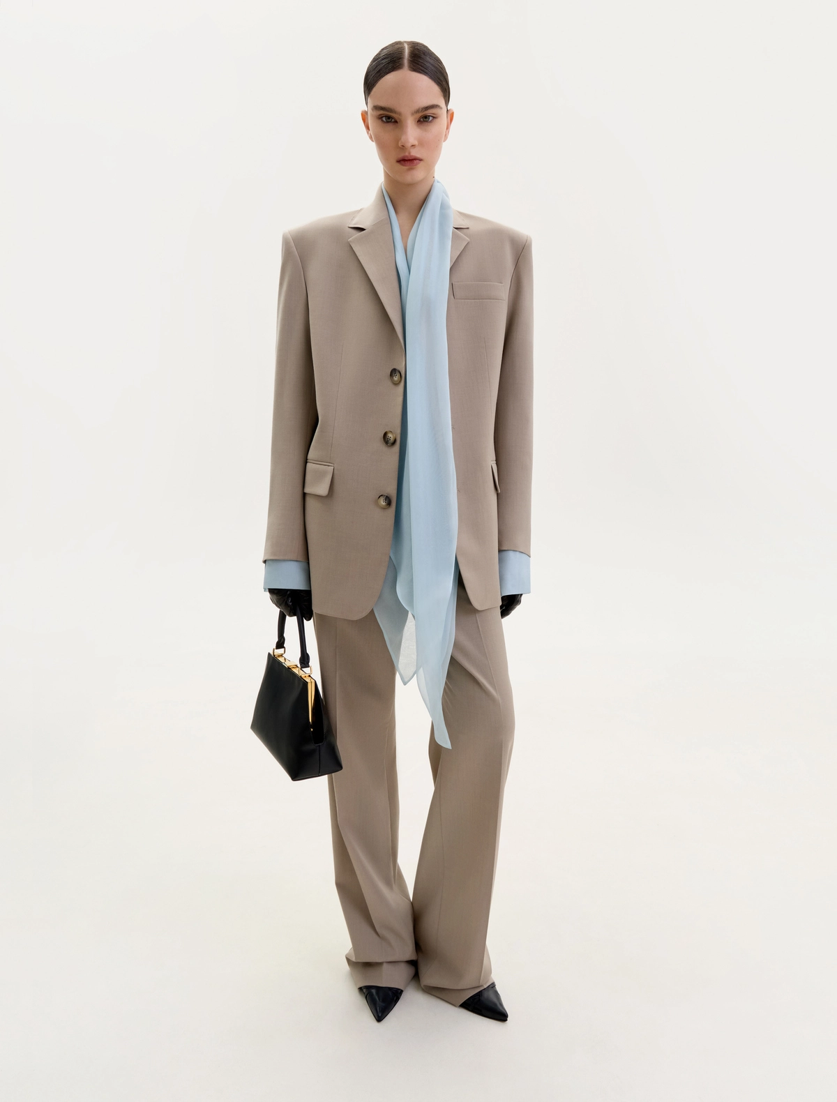 брючний костюм