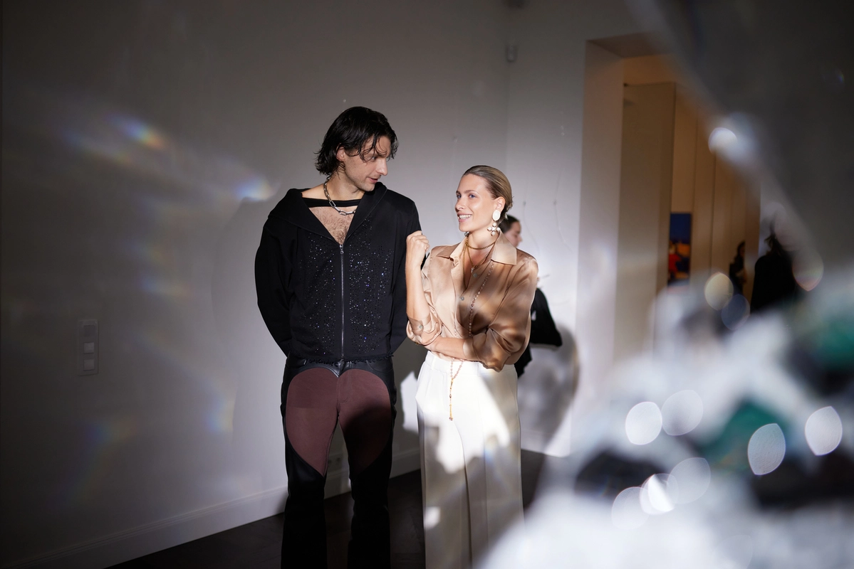 «шлях [до] жінки»