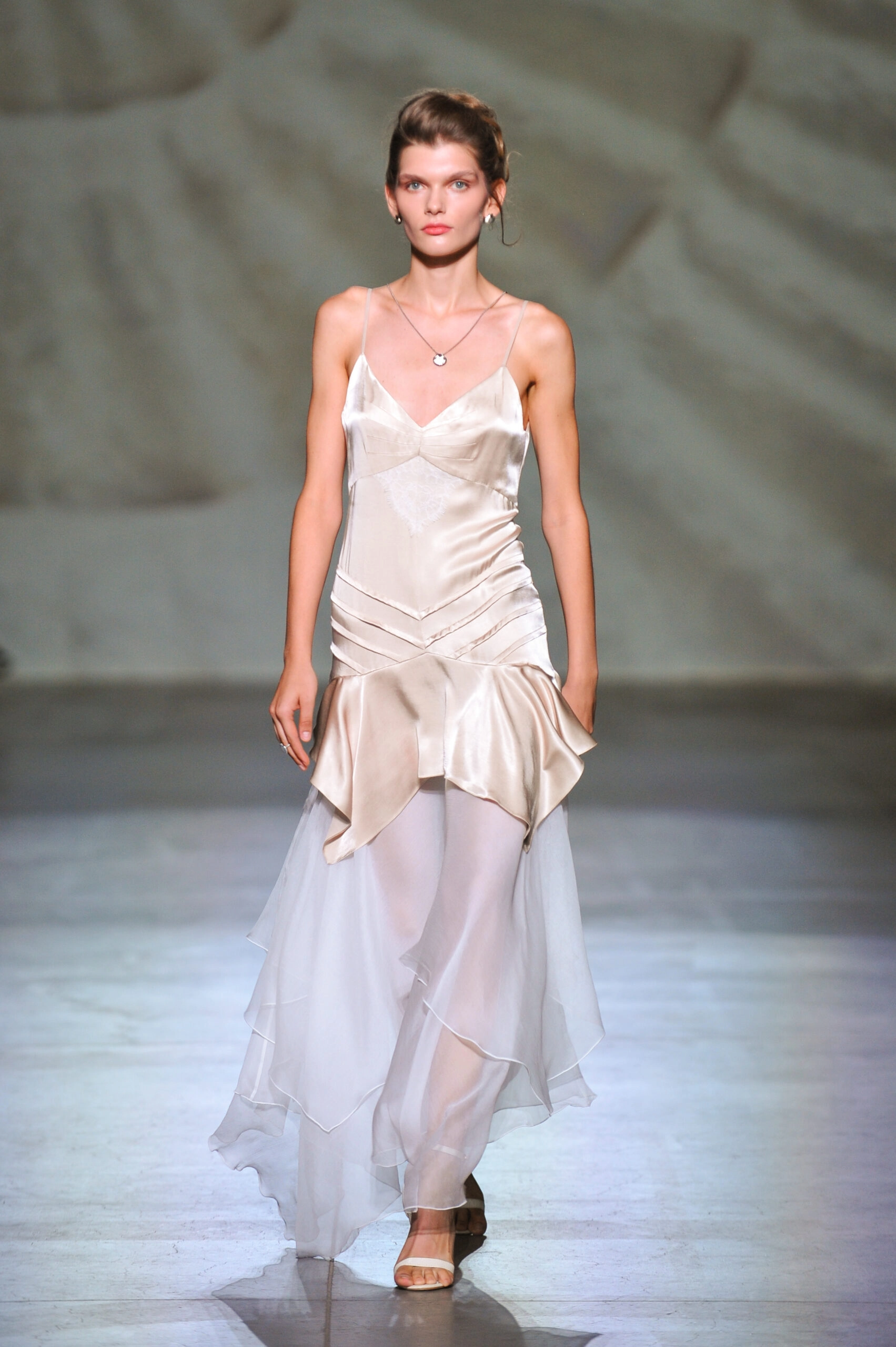 шовкова сукня комбінація