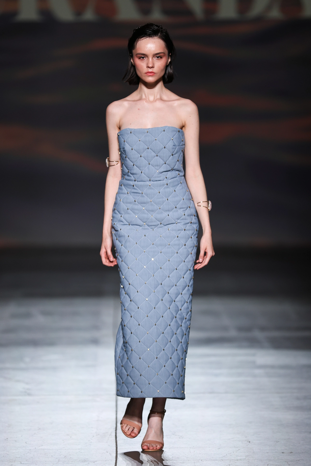 максісукня