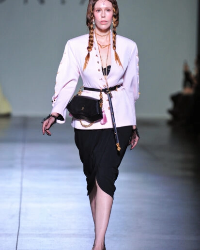 костюм жіночий