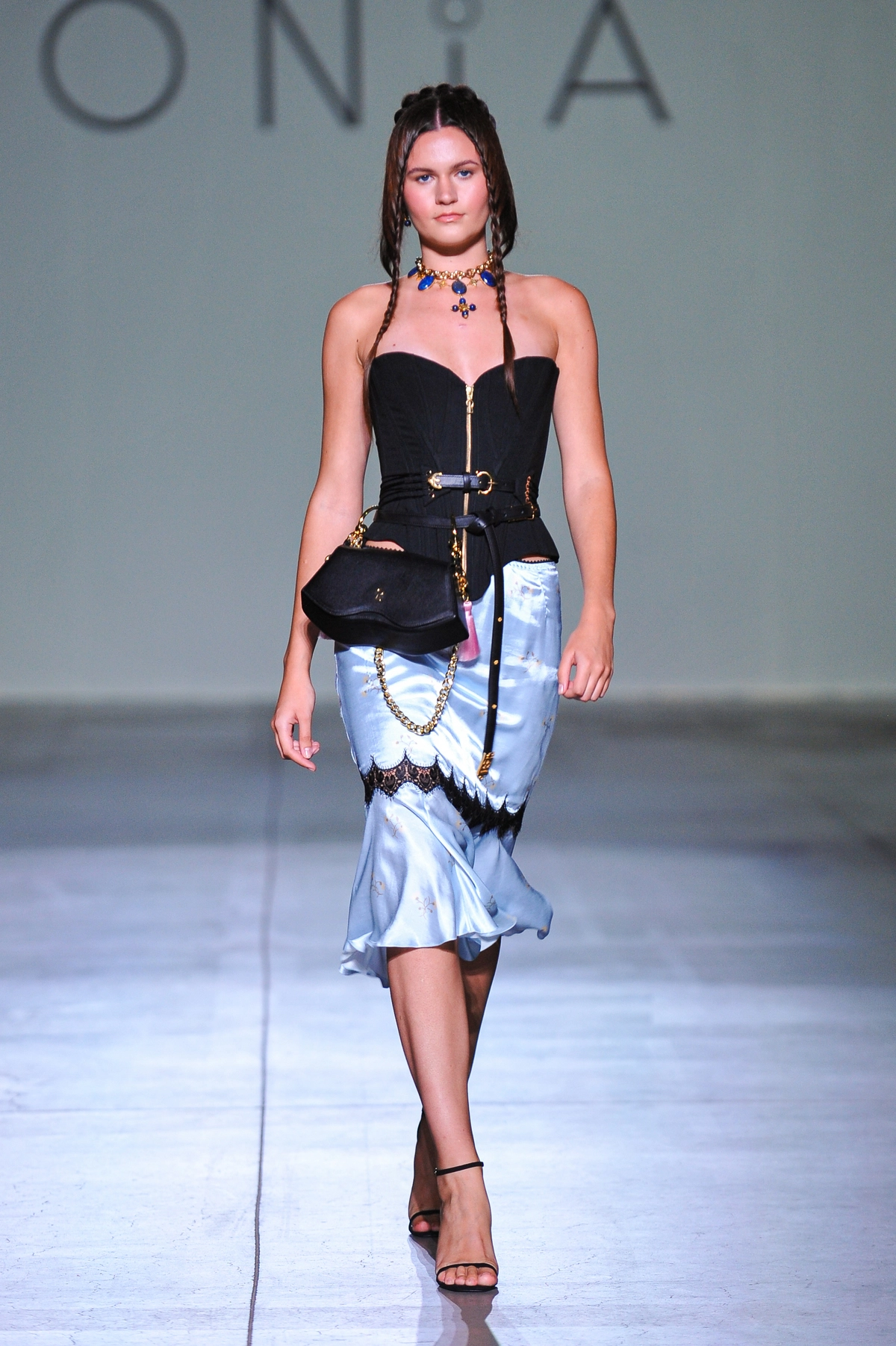 корсет TONiA SS26