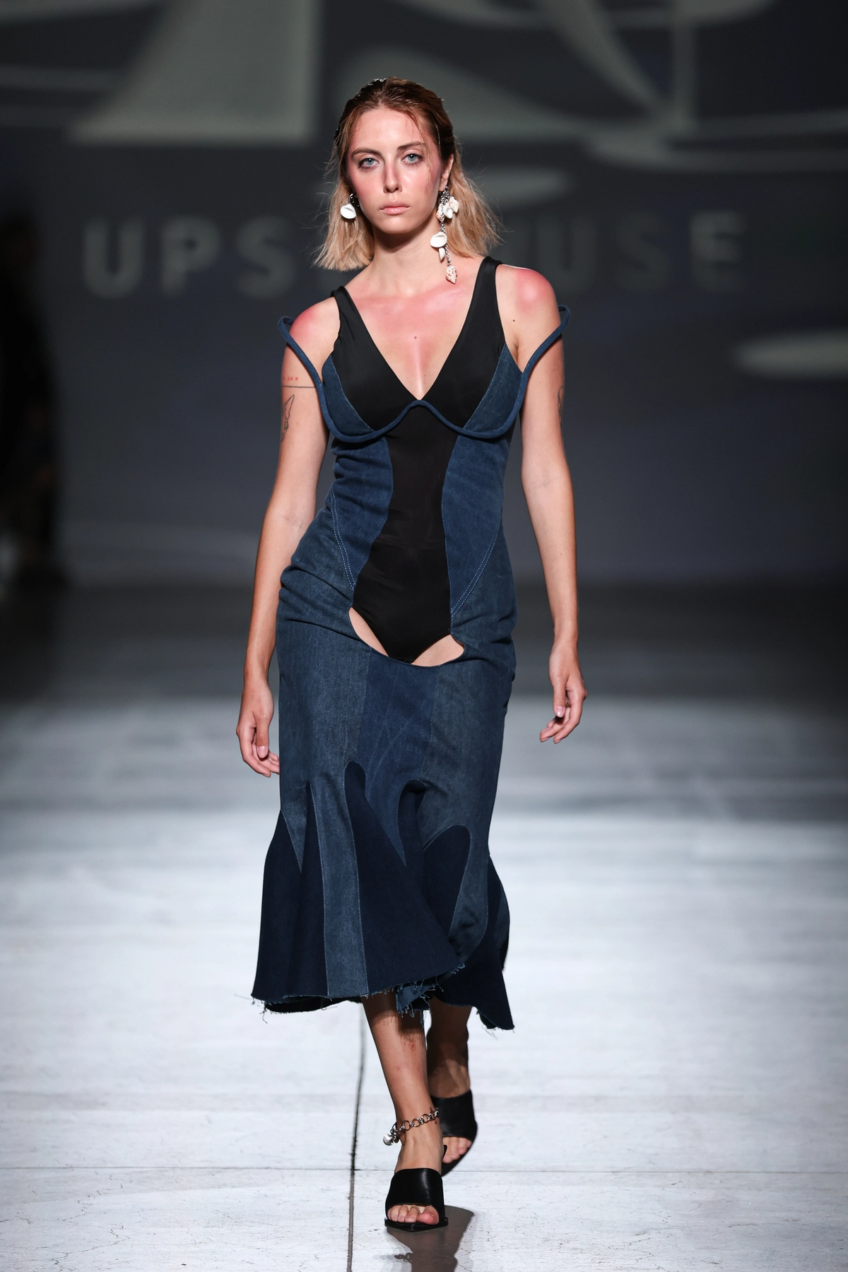 платье женское UPSLOWUSE