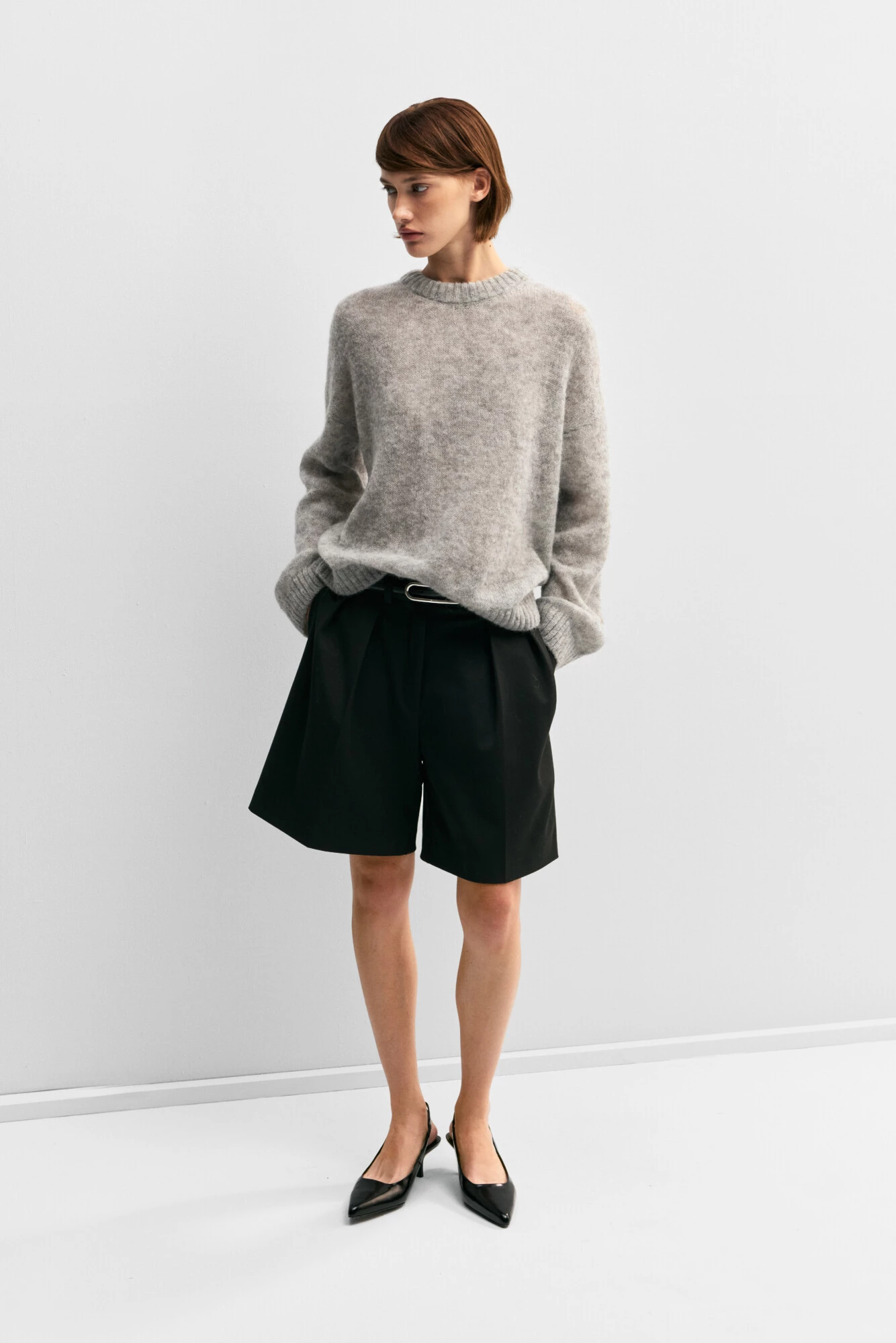 светр жіночий