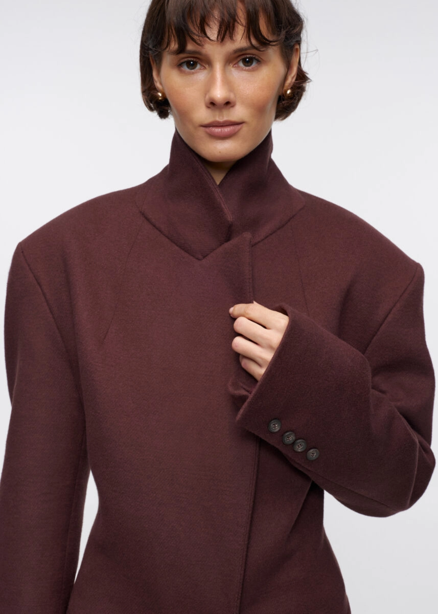 Fall in Bright: осіння колекція бренду IAM