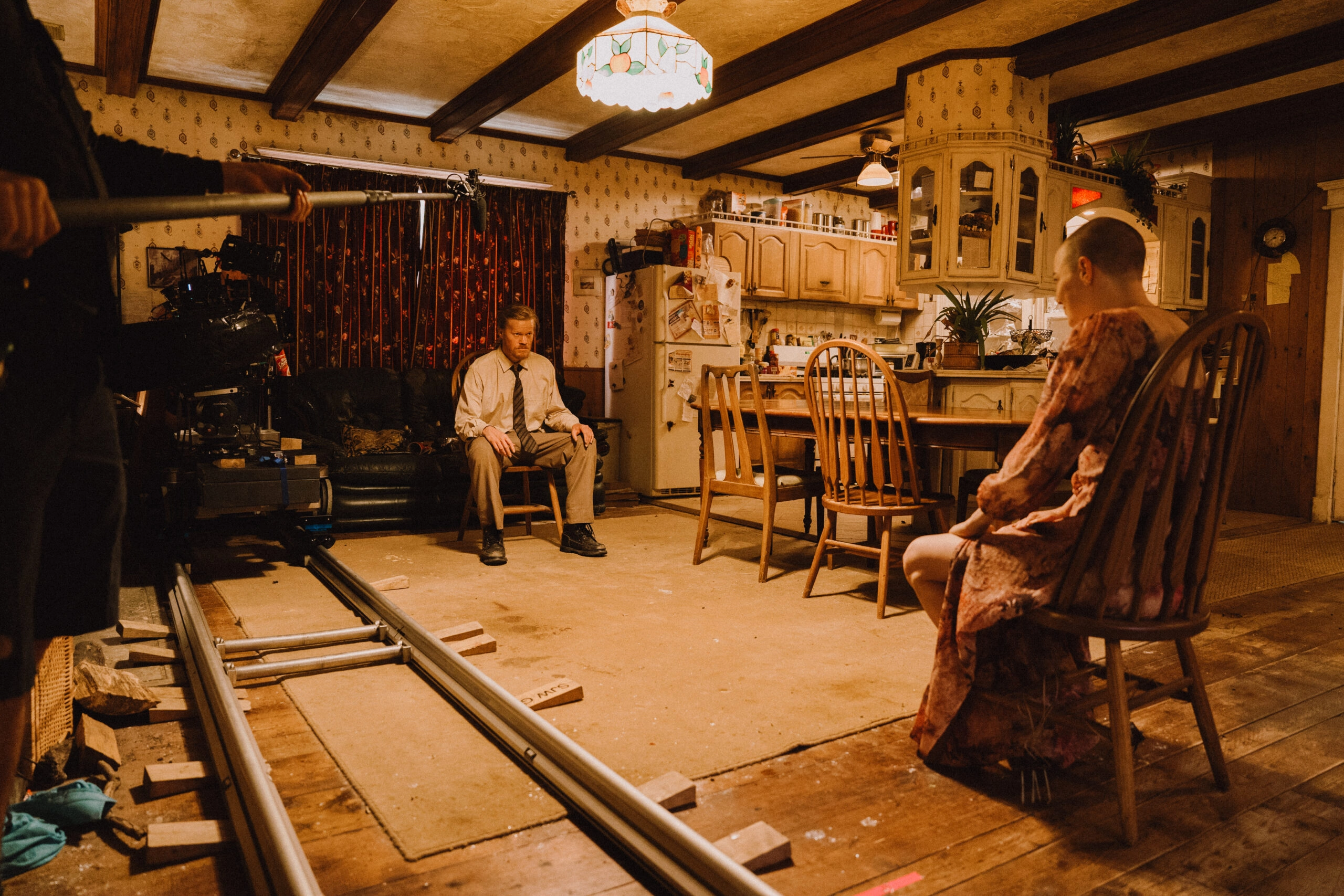 Кадр з фільму Йоргоса Лантімоса «Буґонія»