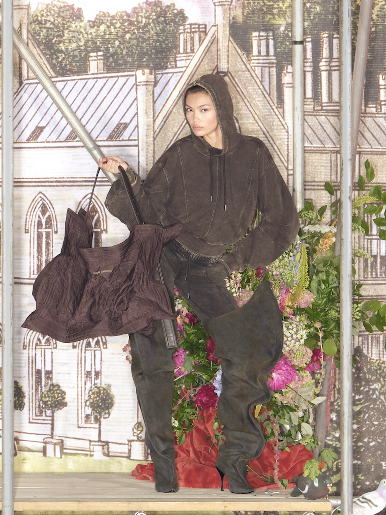 HM Martens колаборація