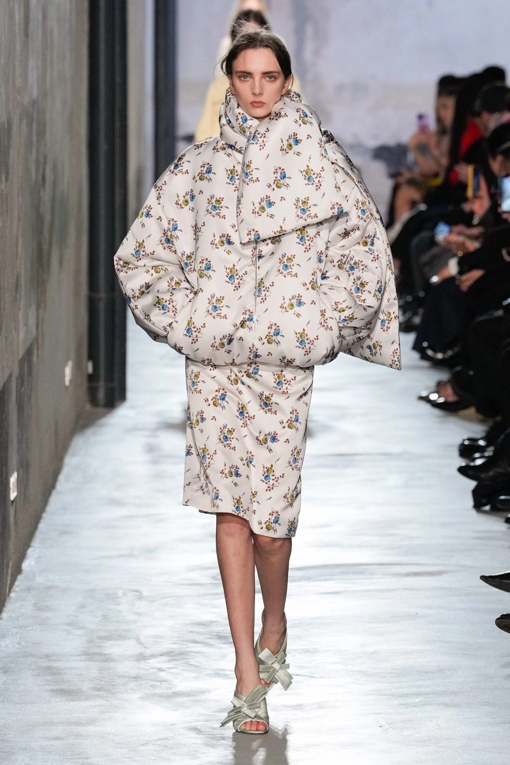 пуховик купити