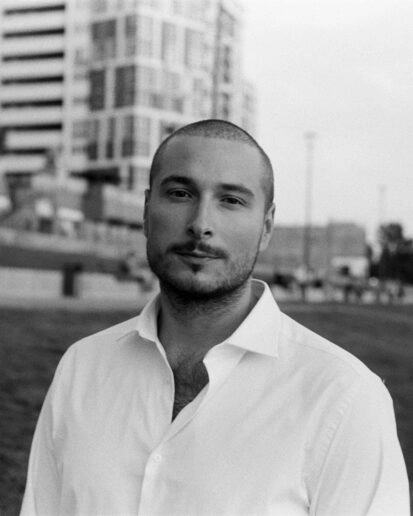 «Обережно! Любов»: Нікіта Кісельов презентує свій новий студійний альбом