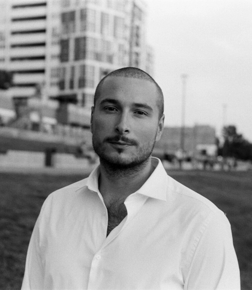 «Обережно! Любов»: Нікіта Кісельов презентує свій новий студійний альбом