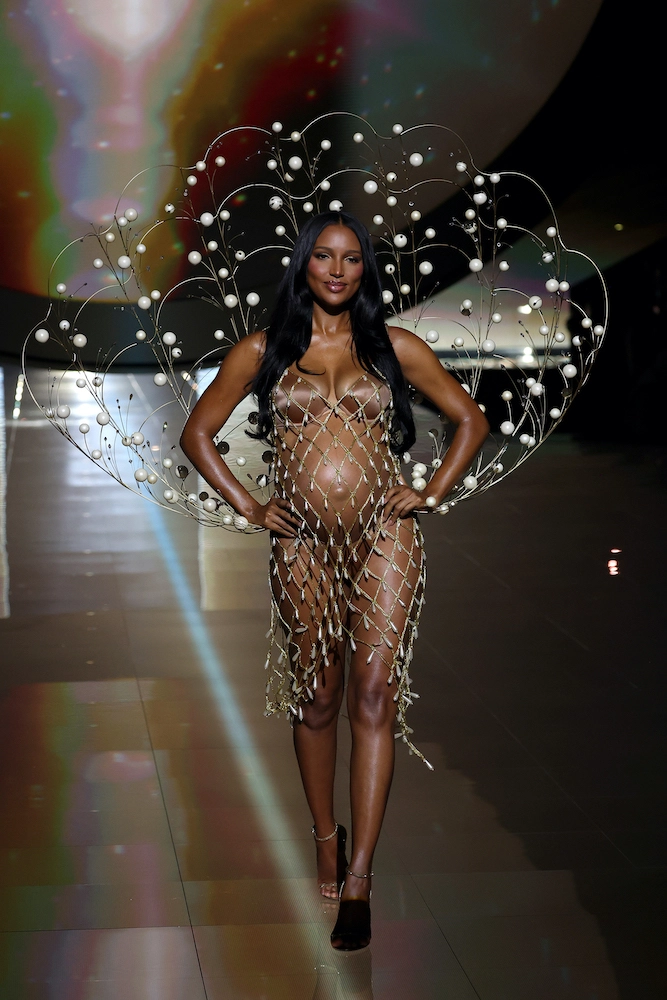 Victoria's Secret Fashion Show 2025 Джасмін Тукс