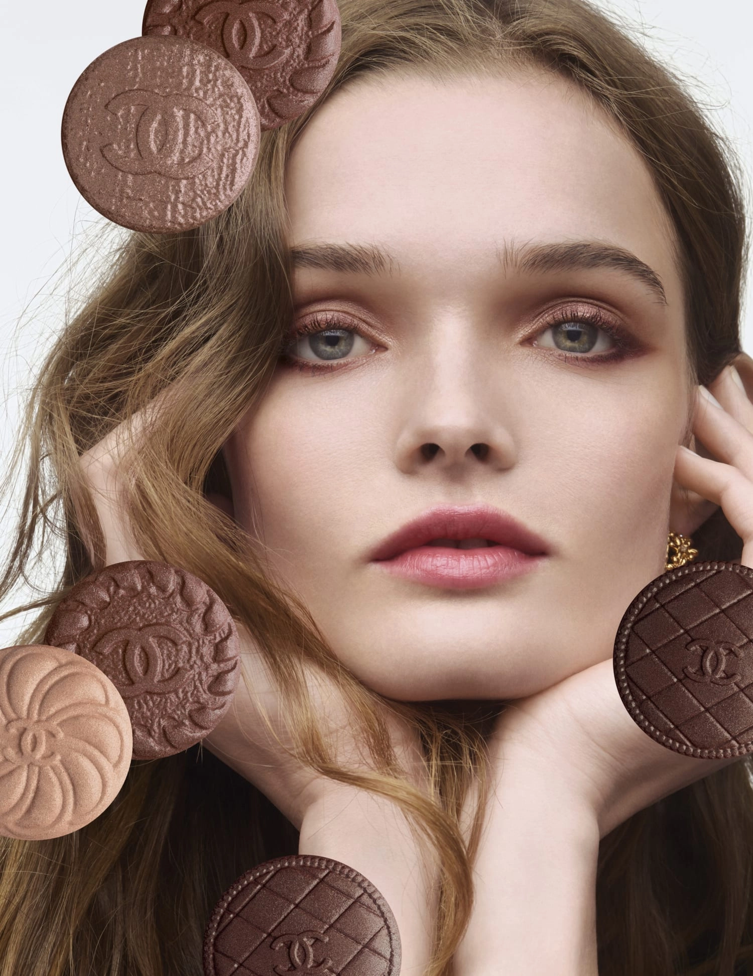 Chanel Les 4 Ombres Boutons Couture