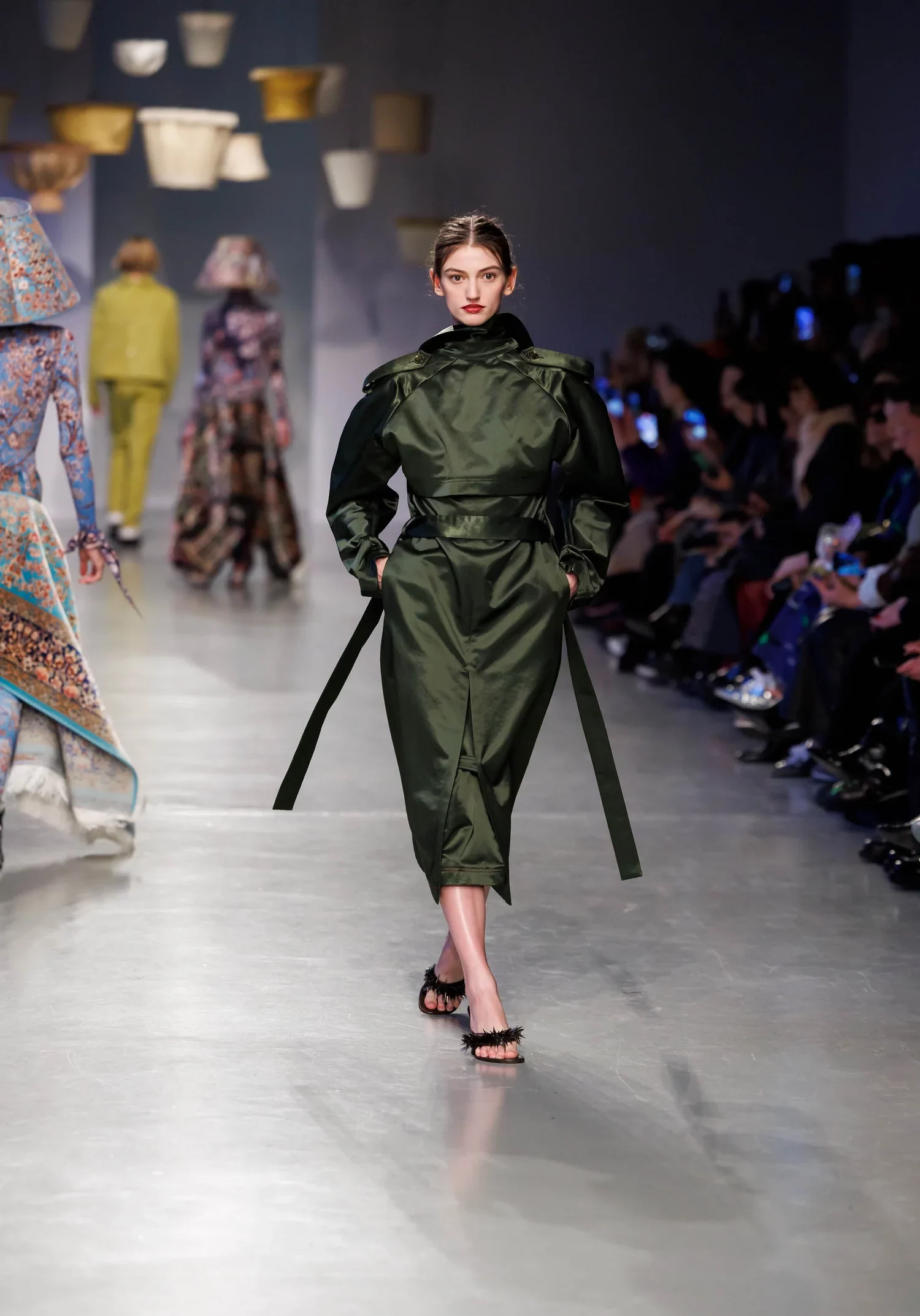 сукні жіночі купити