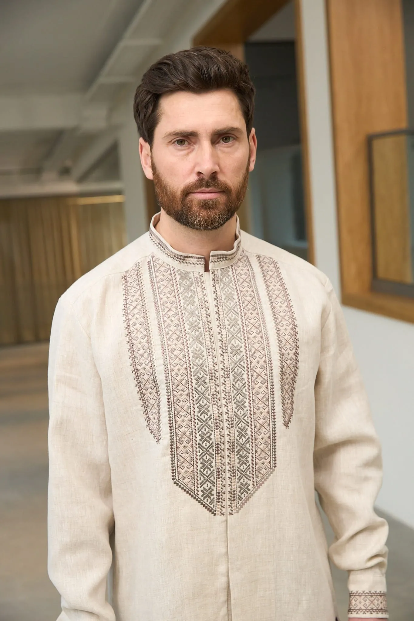 чоловічі вишиванки