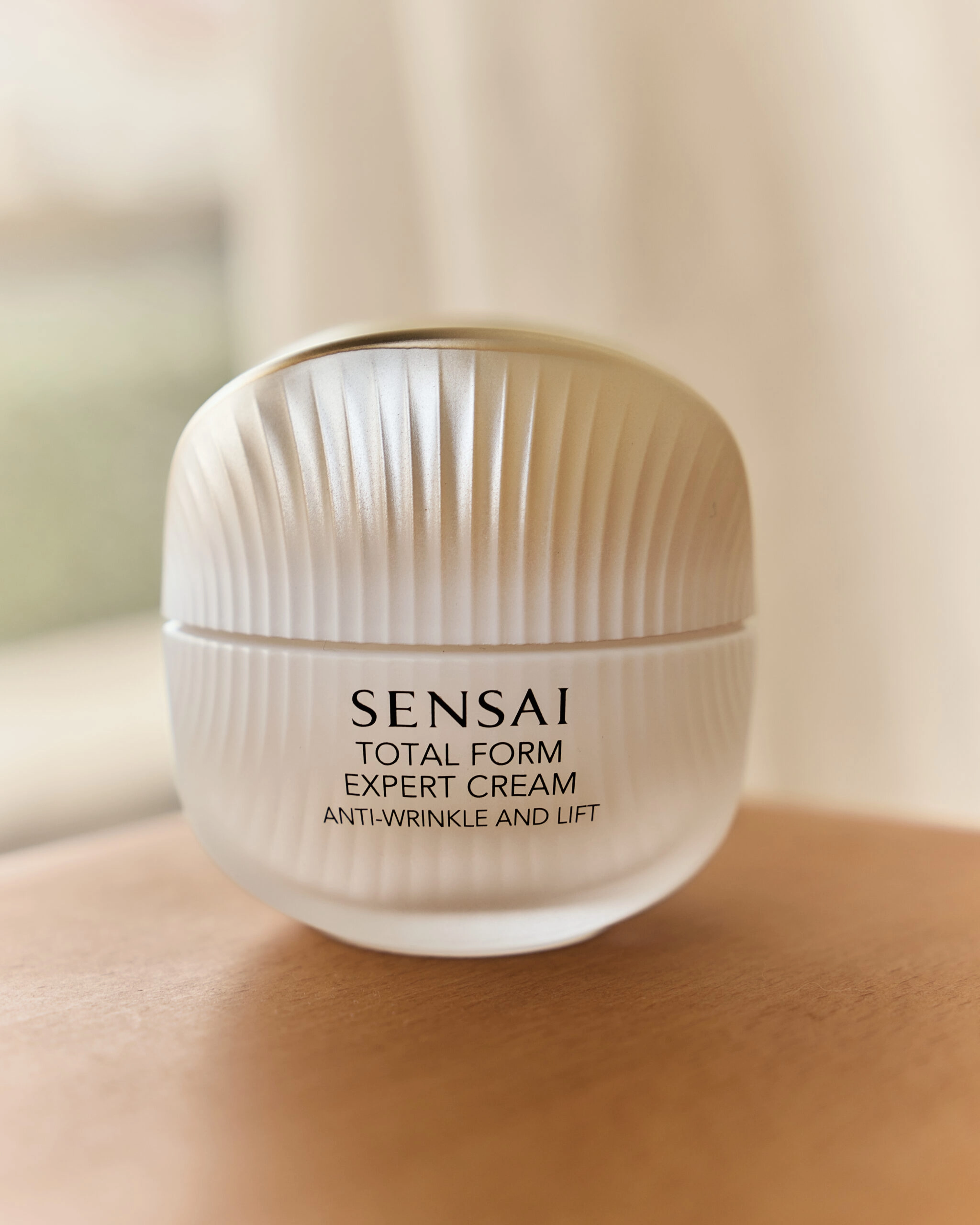 SENSAI Total Form Expert Cream