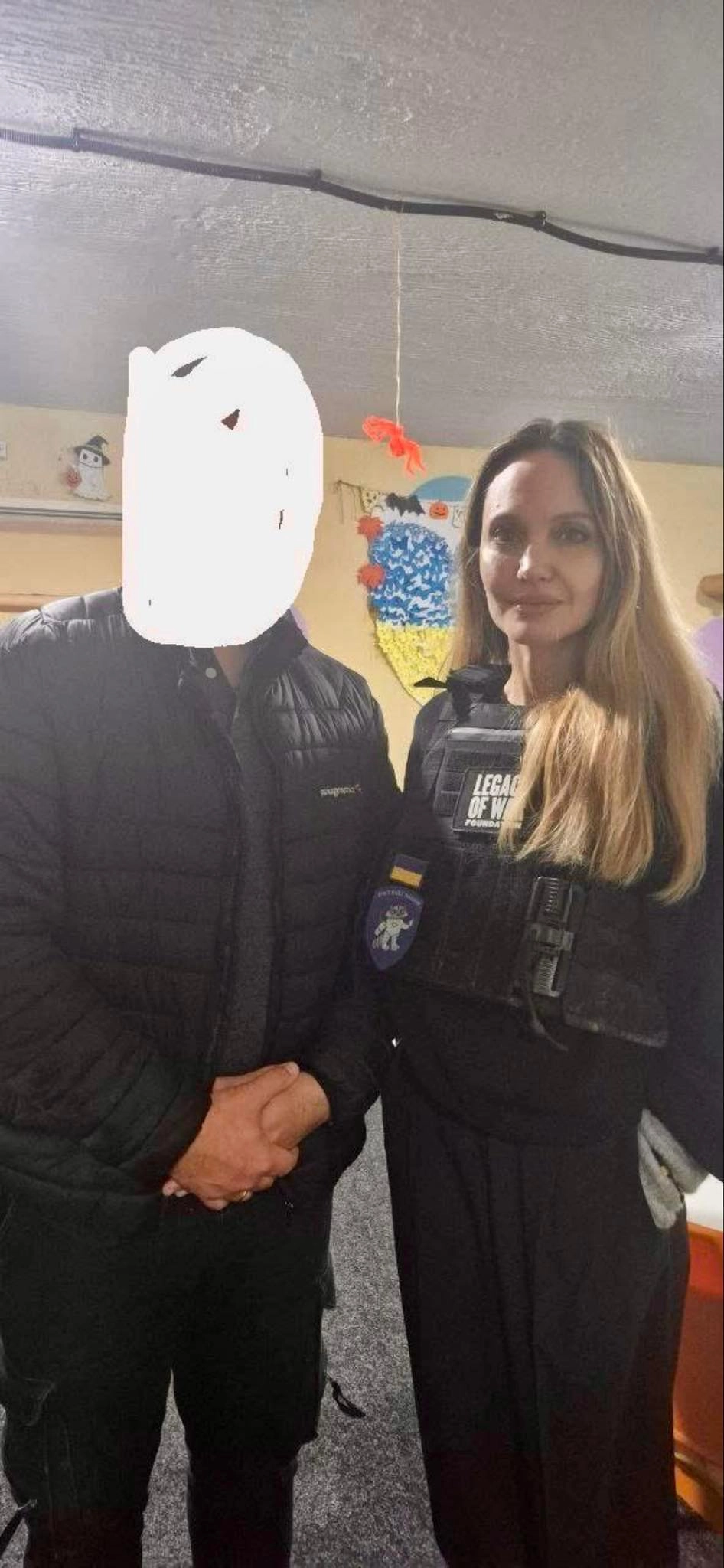 Анджелина Джоли Херсон 2025