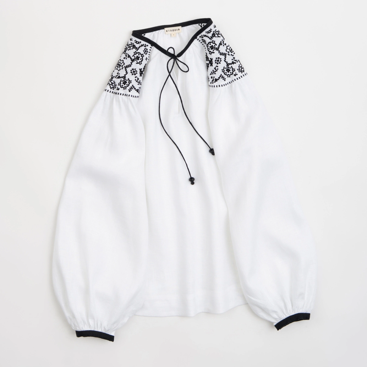 вишита сорочка жіноча