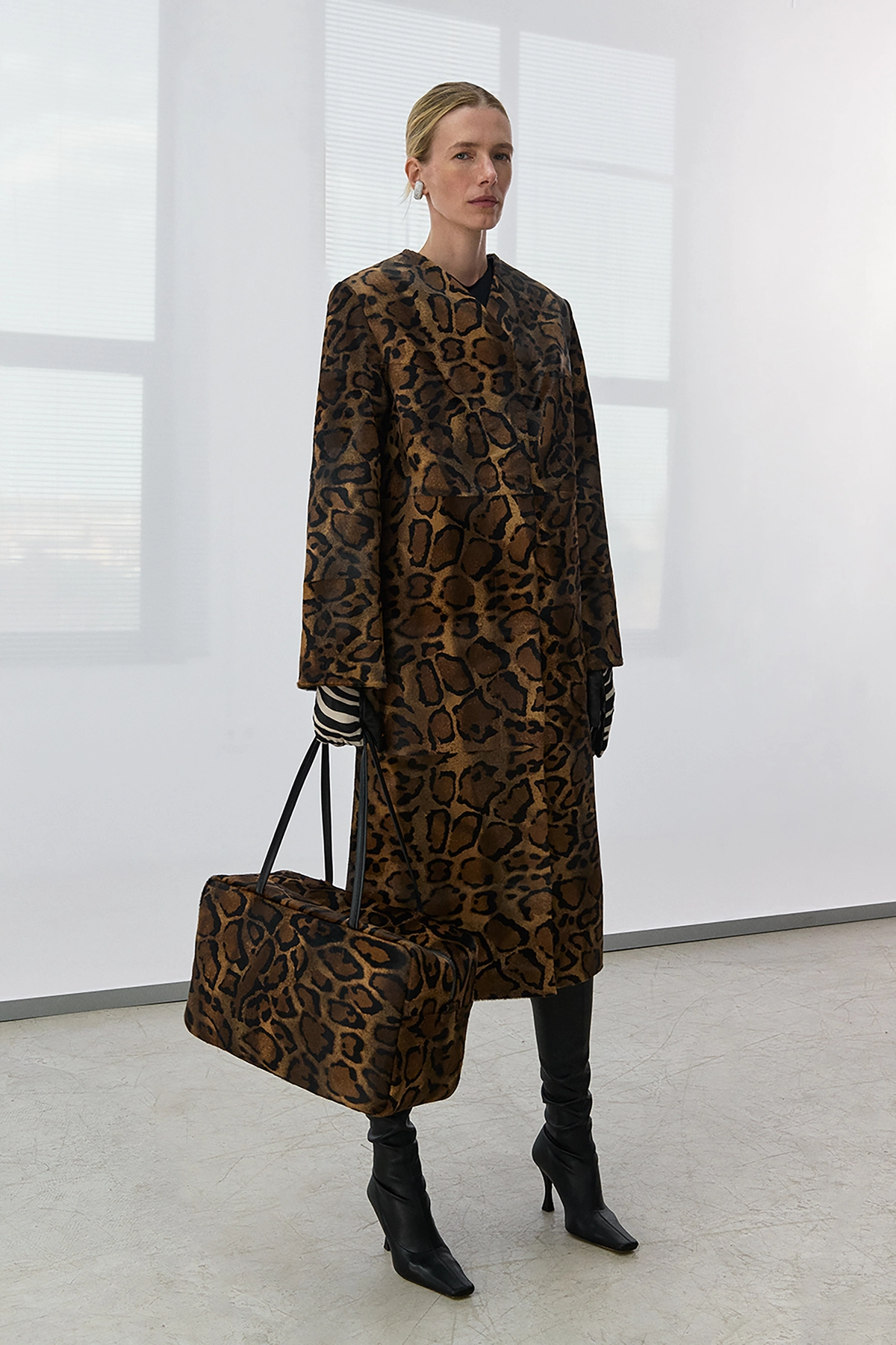 шуба жіноча