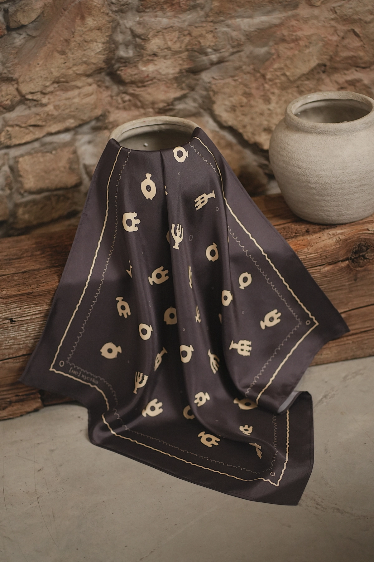 «Косівський розпис»: нова колекція аксесуарів [не] хустка