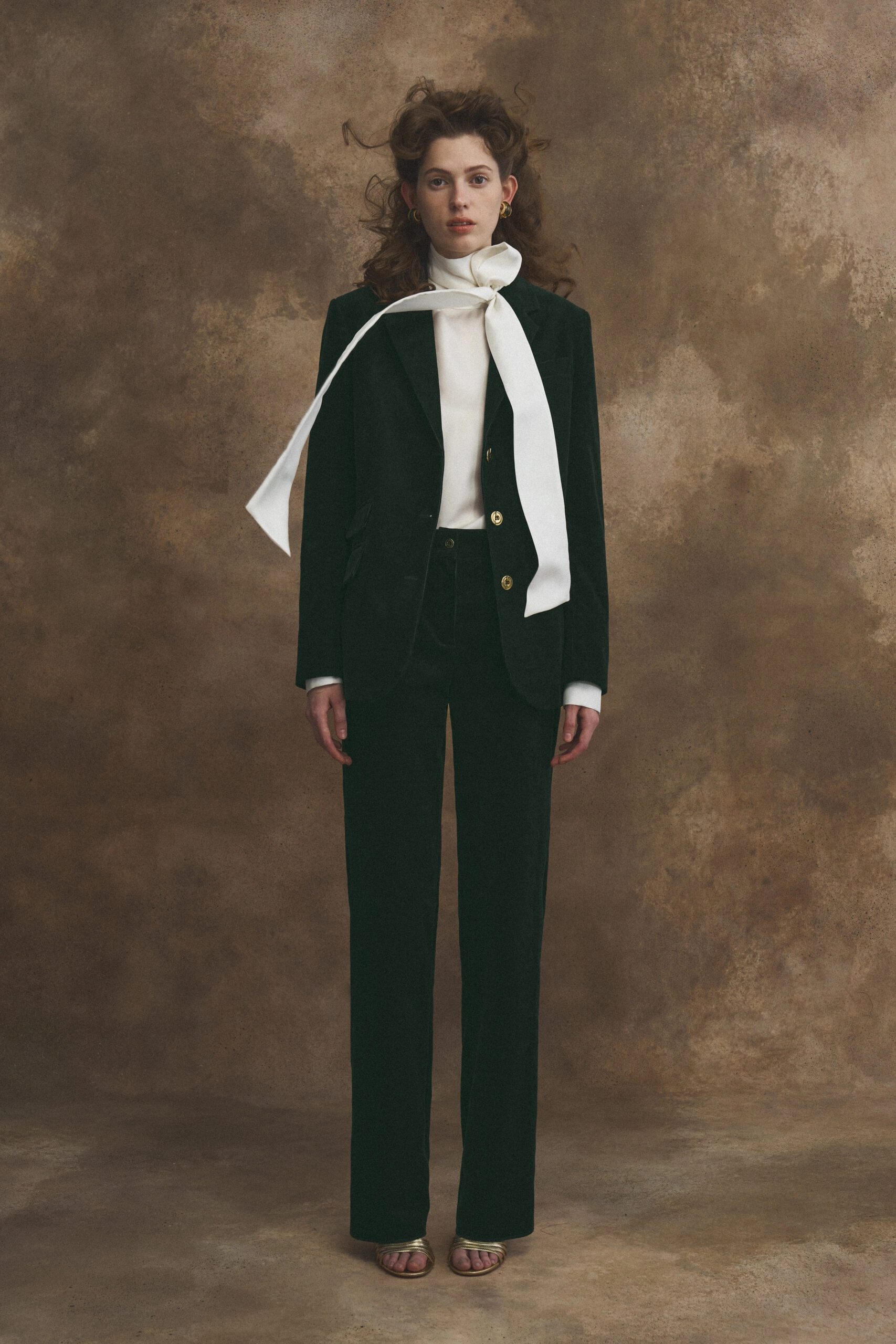 Христина Пономар в святковій колекції бренду Article 