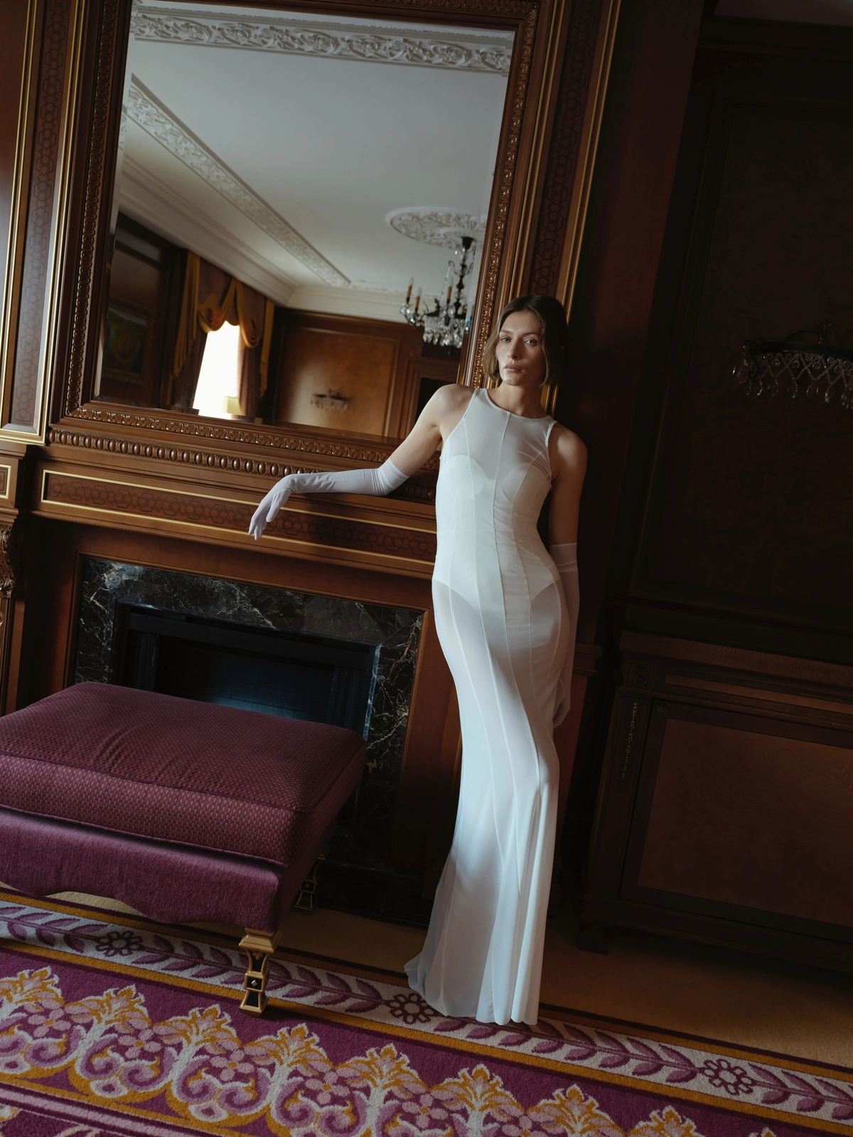 сукня біла довга